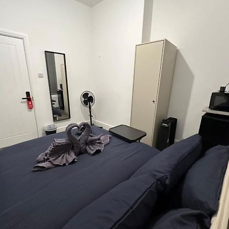 Room In Central London Zone 1 Bagian luar foto
