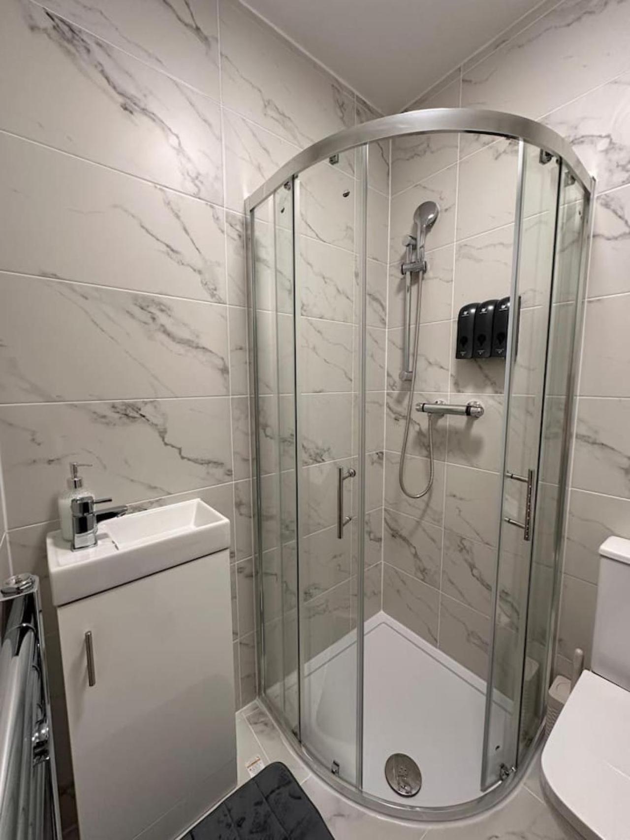 Room In Central London Zone 1 Bagian luar foto